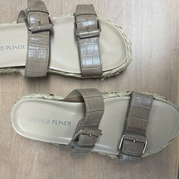 Donald J. Pliner Tan Braided Espadrille Slide Sandals size 7 - Picture 2 of 5